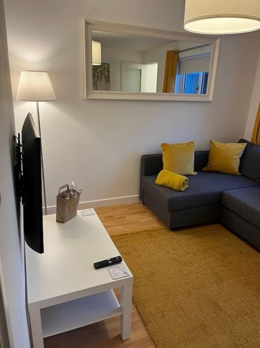 Glenbervie - Beautifully Refurbished, Self-Contained Apartment Dunfermline Exterior foto